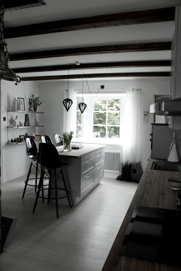 Дом в Швеции. Кухня-столовая